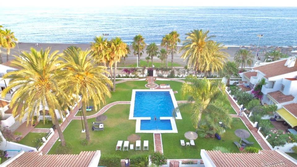 Beachfront Oasis In Costa Del Sol. Caleta de Vélez Exterior foto