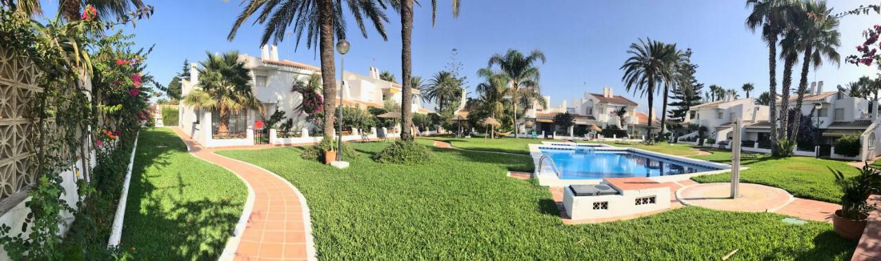 Beachfront Oasis In Costa Del Sol. Caleta de Vélez Exterior foto