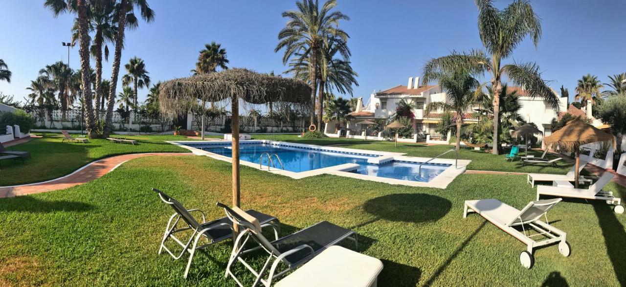 Beachfront Oasis In Costa Del Sol. Caleta de Vélez Exterior foto